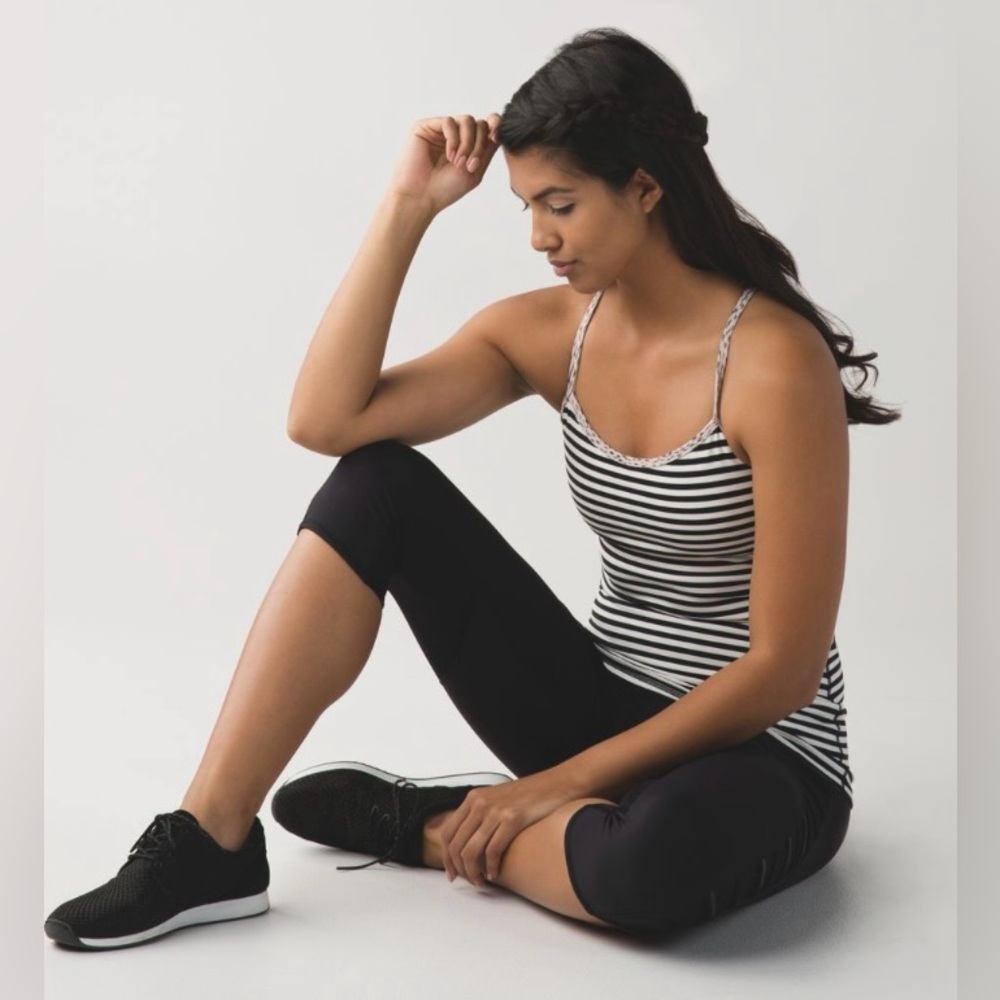 Lululemon Power Y tank Luon